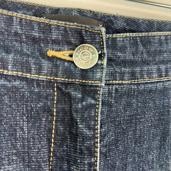 Bebe Distressed Dark Denim Pencil Skirt Size 25 - Picture 4 of 6